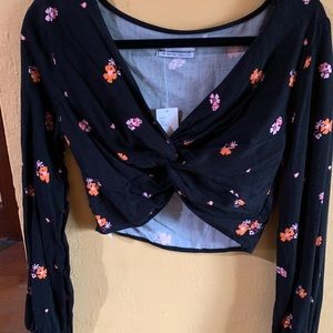 Urban outfitter crop